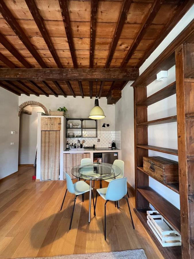 Over The Roofs Of Florence - Tornabuoni - Duomo - Repubblica Bagian luar foto